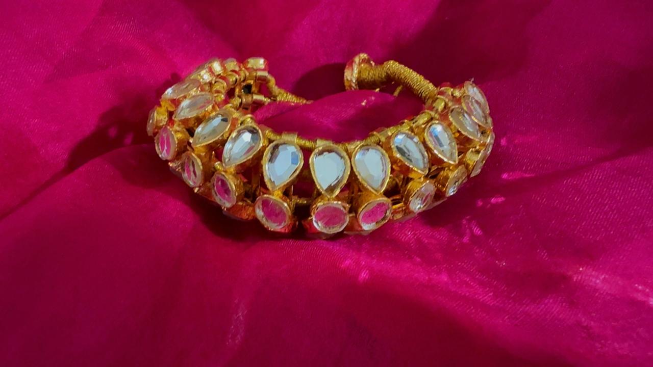 Hand Accessories (Kundan Cuff)