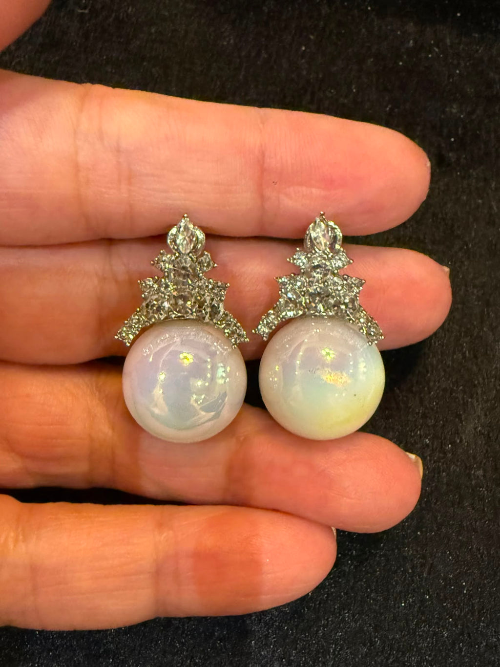 Fine Pearl Studs