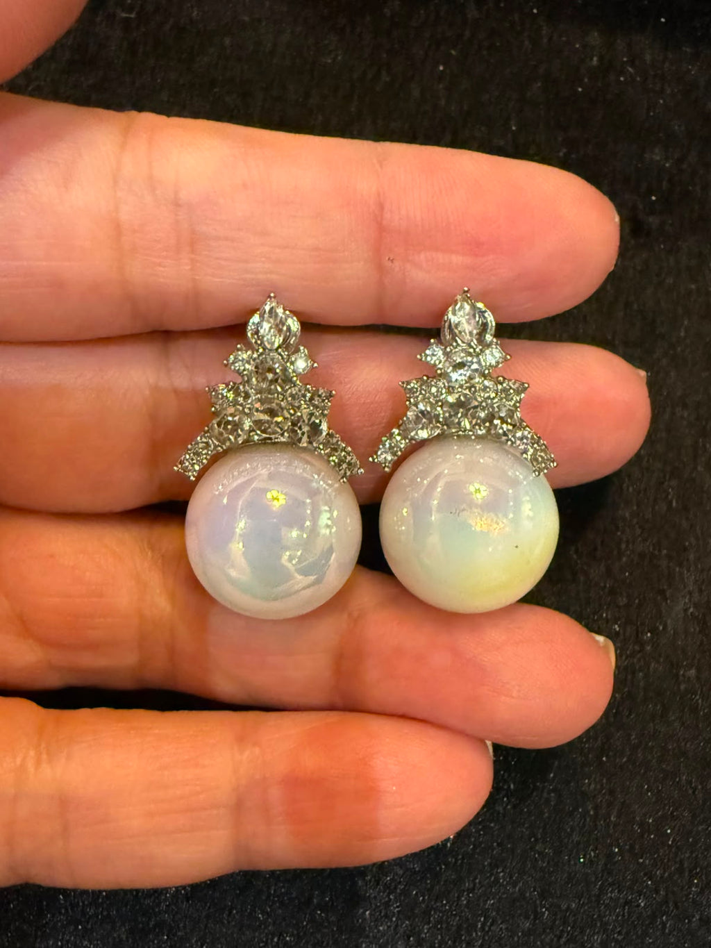 Fine Pearl Studs