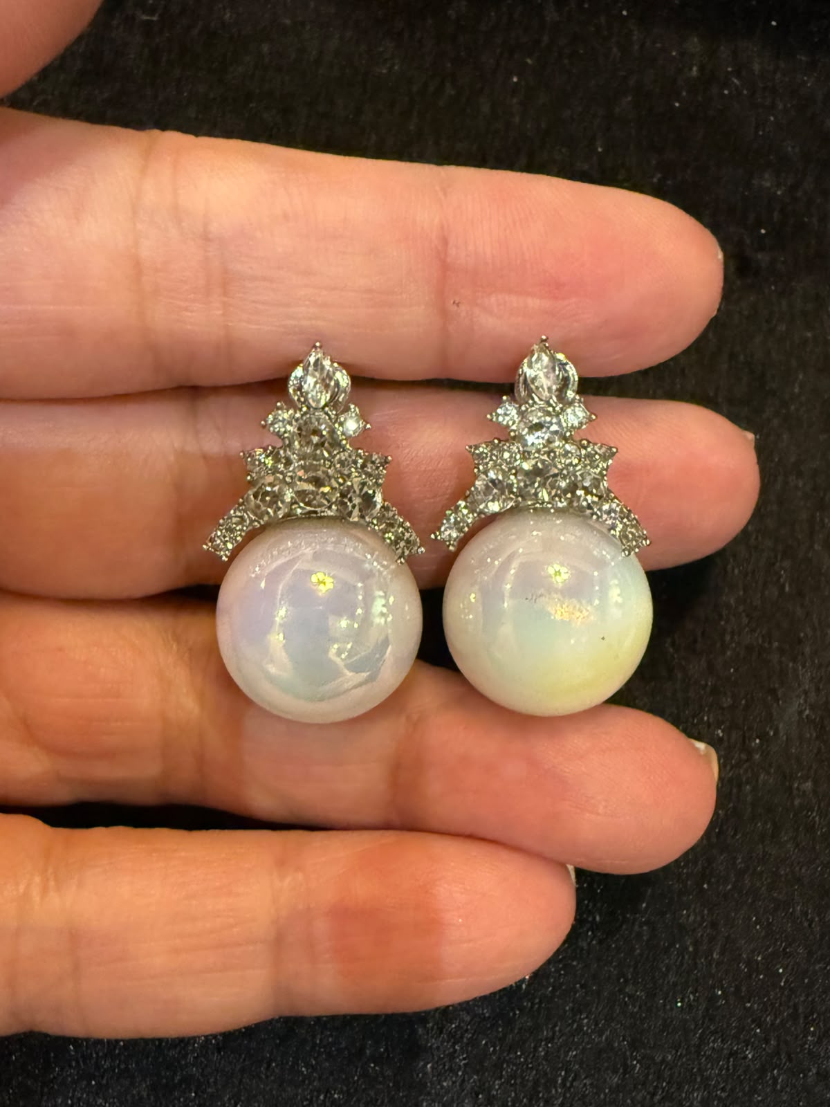 Fine Pearl Studs
