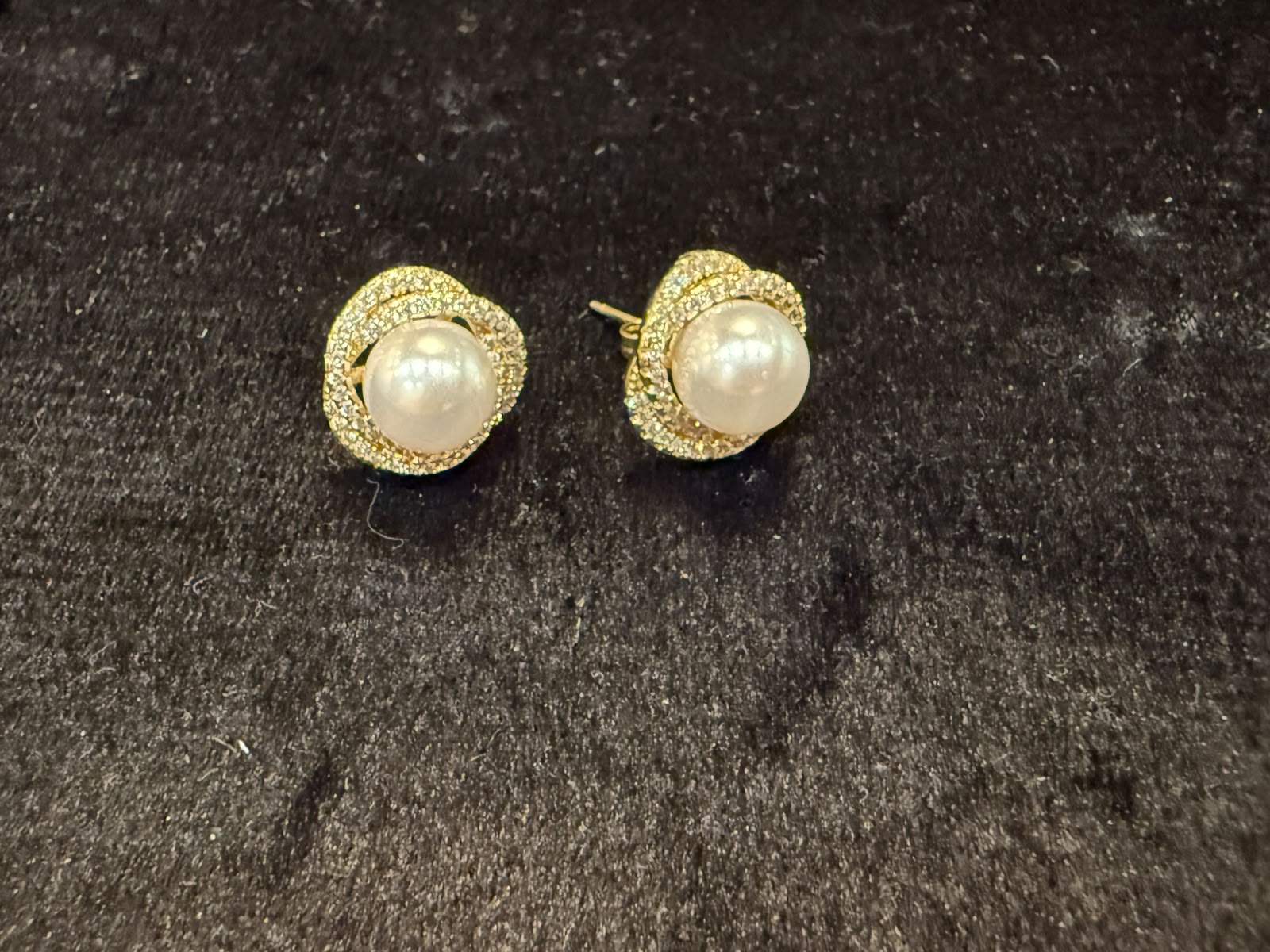 Gold Zirconium Pearl Studs