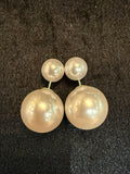 Pearl studs